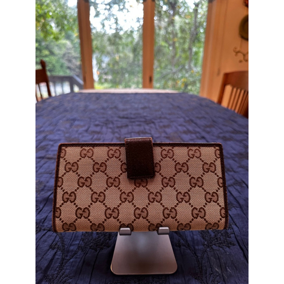Gucci GG Beige & Brown Monogram Canvas & Leather Long Snap Wallet - Picture 4 of 16